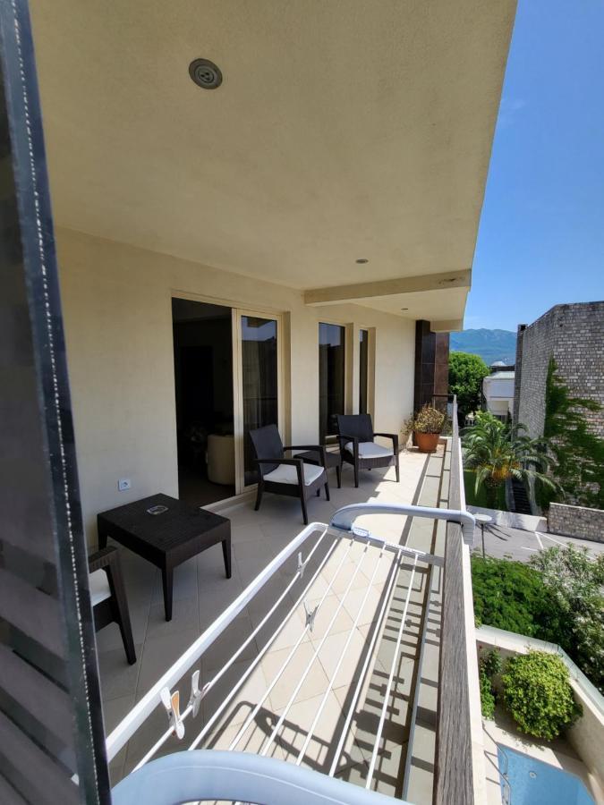 Apartments M Palace Budva Kültér fotó