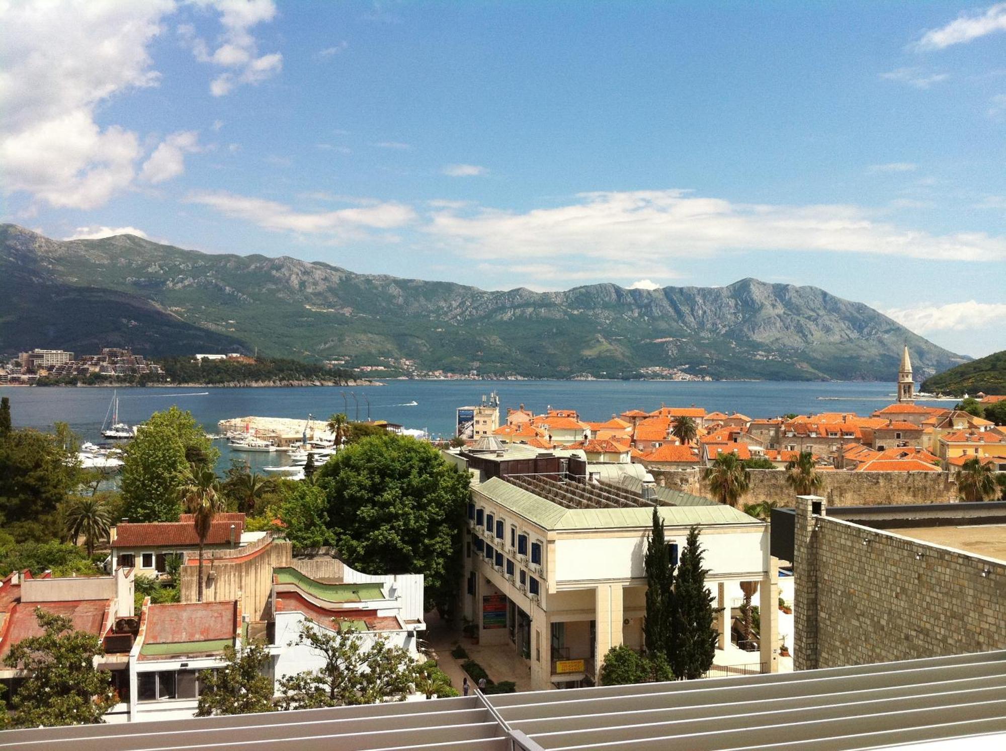 Apartments M Palace Budva Kültér fotó