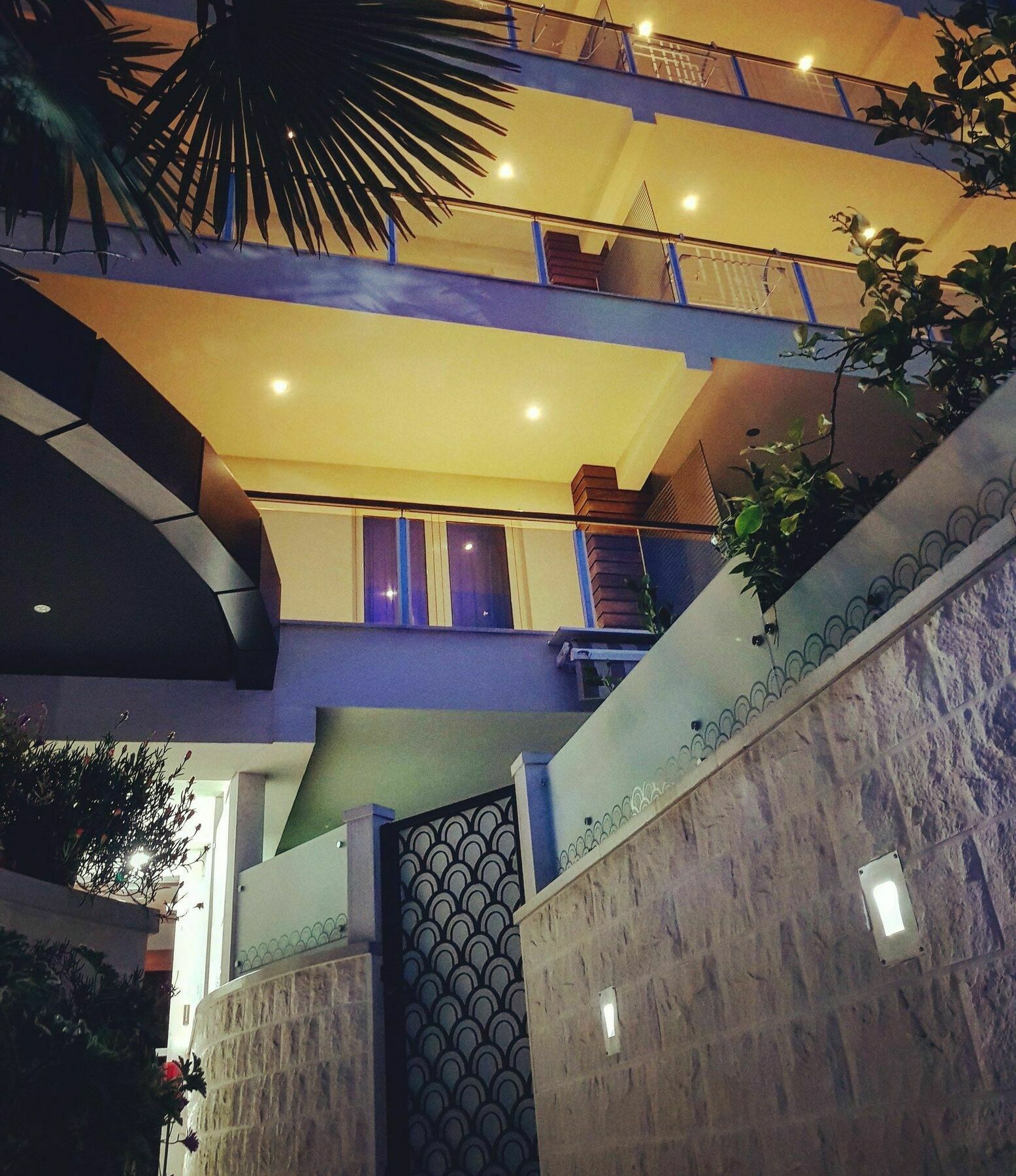 Apartments M Palace Budva Kültér fotó